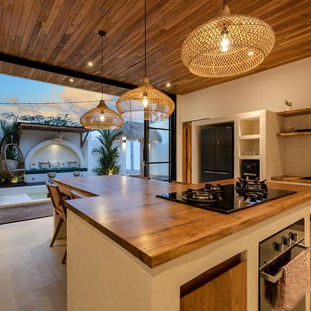 Villa Maria - Uluwatu By Yolla Hospitality מראה חיצוני תמונה
